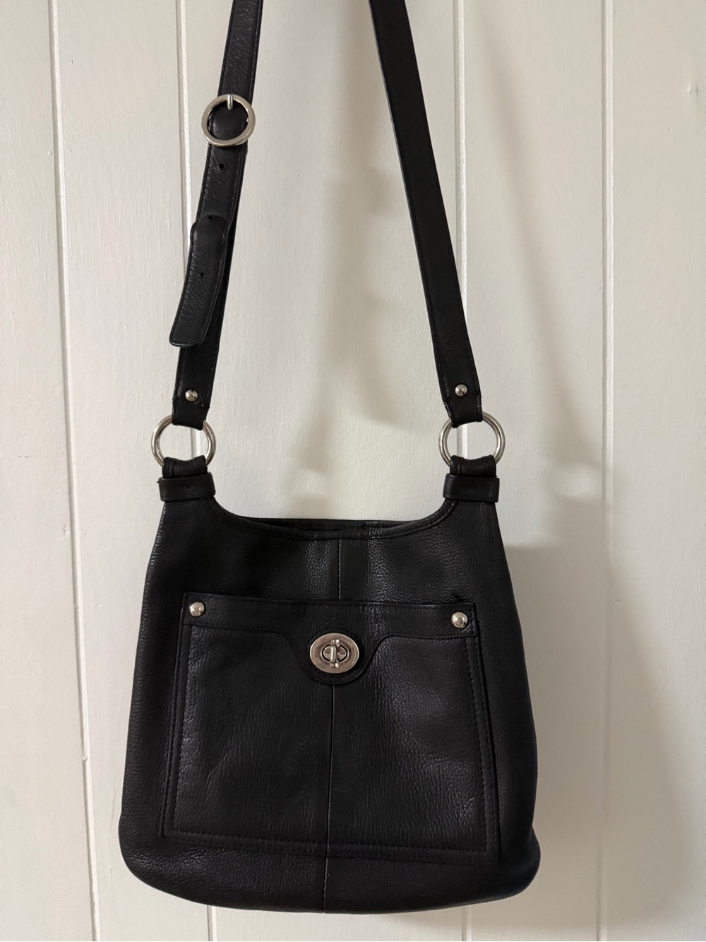 Coach Black Leather Penelope Crossbody Bag Y2K